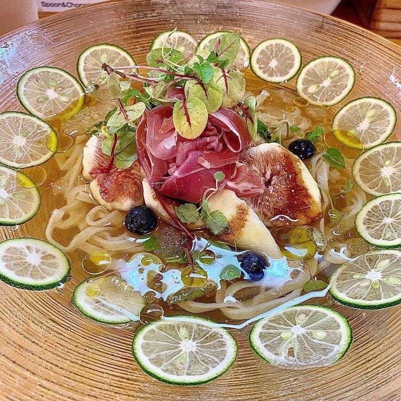 〜すだち香る〜無花果と生ハムの冷やし麺(ラーメン チョンマゲ 大阪天六店)