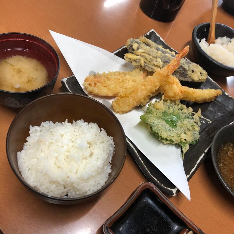 徳屋定食(天ぷら徳家)