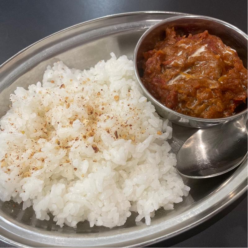 キーマカレーライス(札幌 昼パフェ専門店 パーラーエノキ)