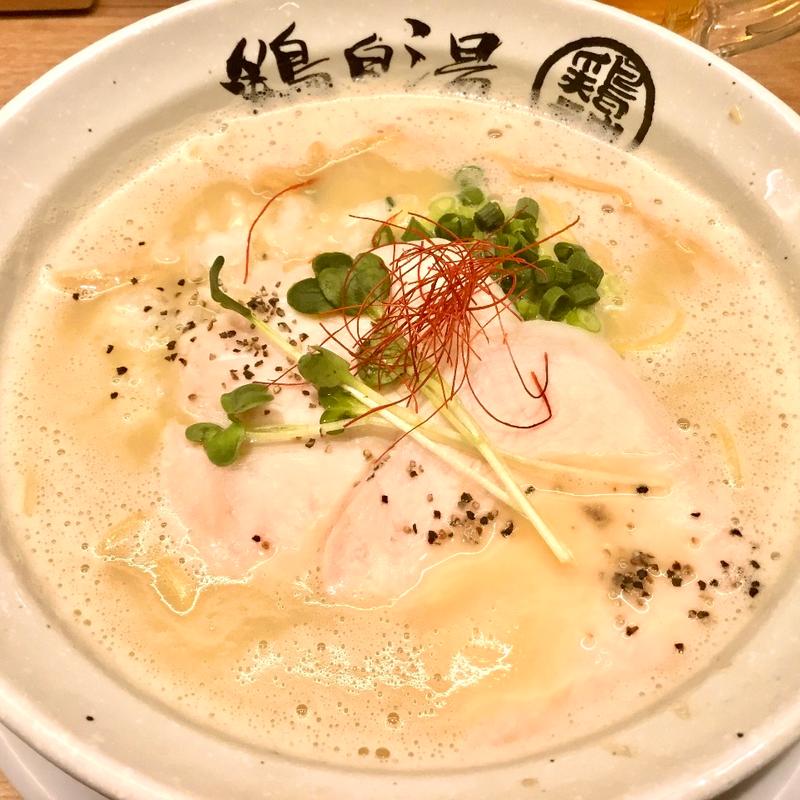 濃厚鶏白湯(鶏白湯らーめん 鶏神 鶴舞店)
