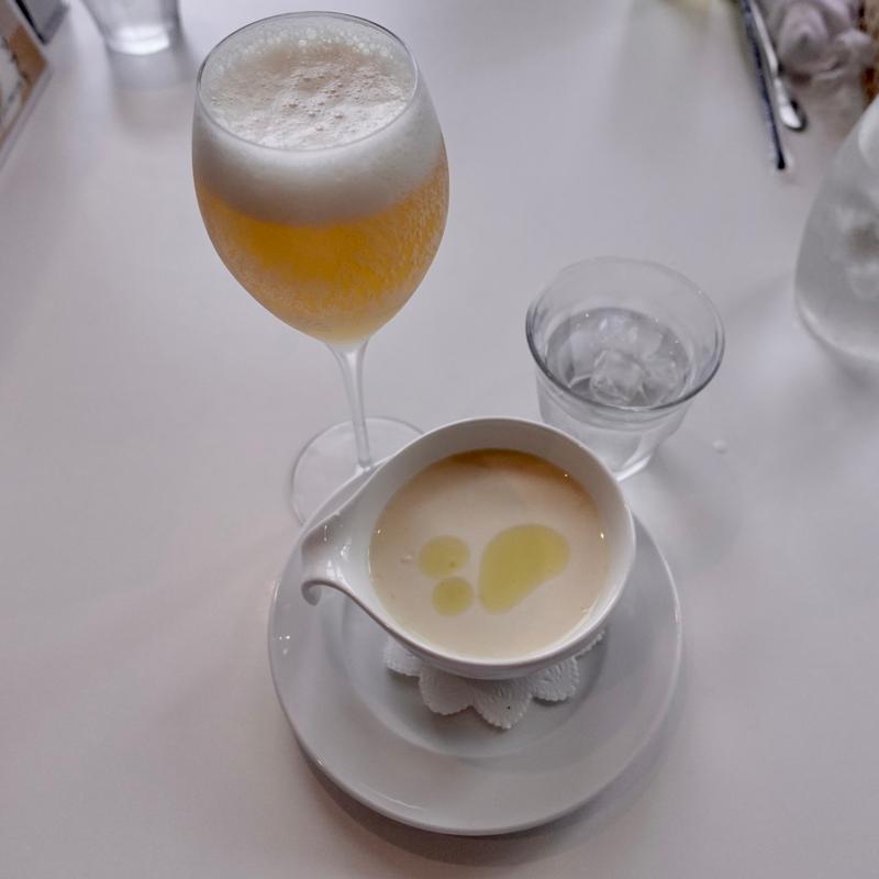 柚子ビアカクテル(トラットリア・アルポンテ)