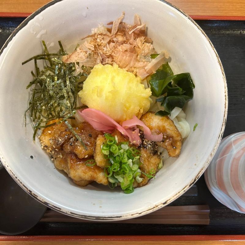 おやこ肉ぶっかけ（冷）(自家製 こめやのうどん )