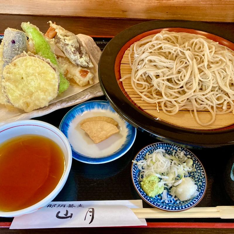 天盛りそば（山月そば）(那須蕎麦　山月 )