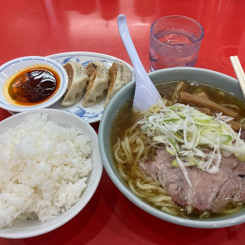 醤油ラーメン餃子ライス(麺来亭)