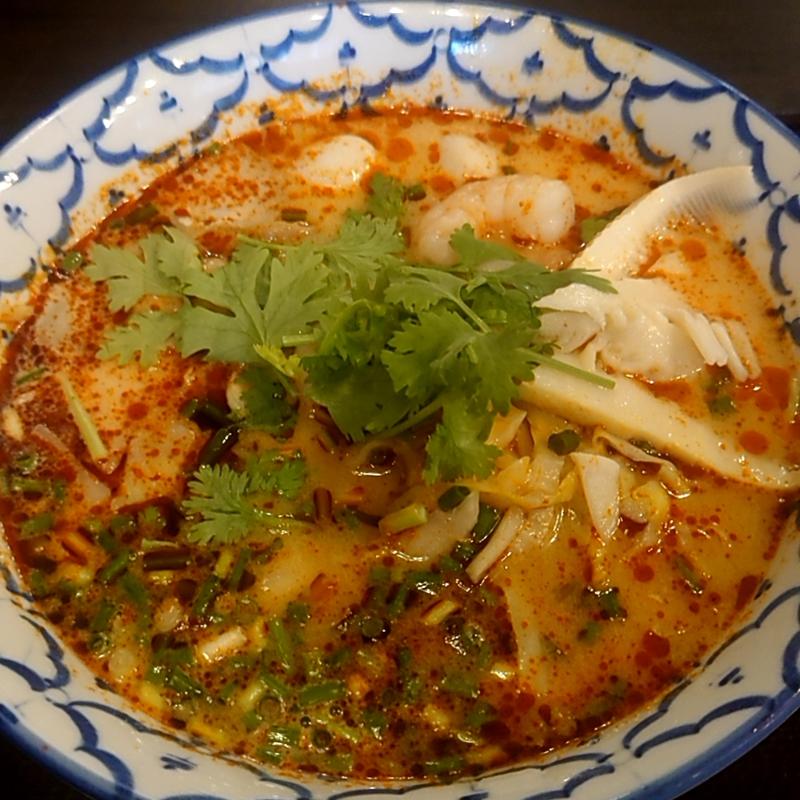 トムヤムクンの汁そば(タイレストラン 沌-Thong- コレド日本橋店)