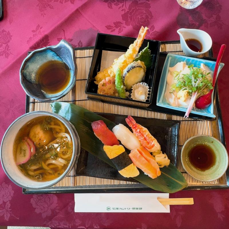 手造り豆腐の杉山膳(信楽カントリー倶楽部 杉山コース )