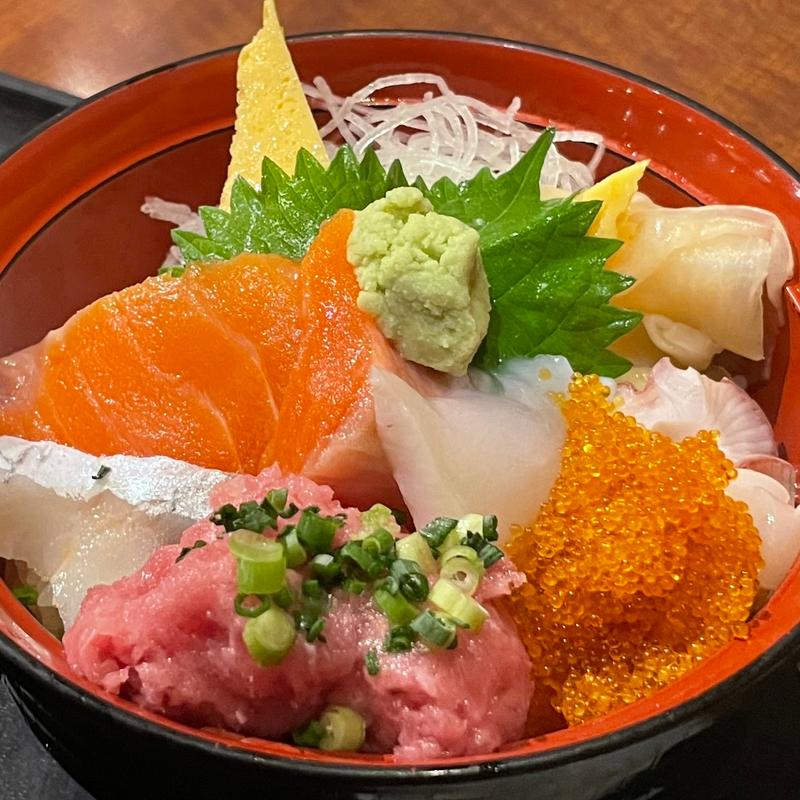 魚っ喰いの海鮮丼(魚っ喰いの田 新青森駅店 )