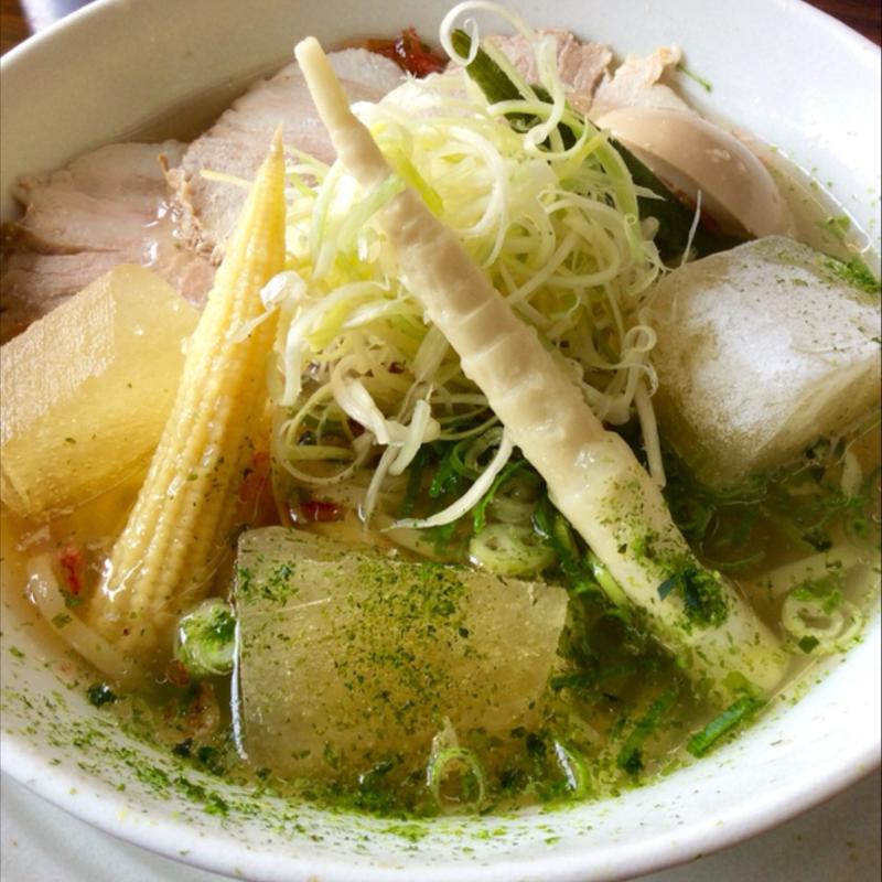 冷やし海老塩らーめん(らーめん浪越)