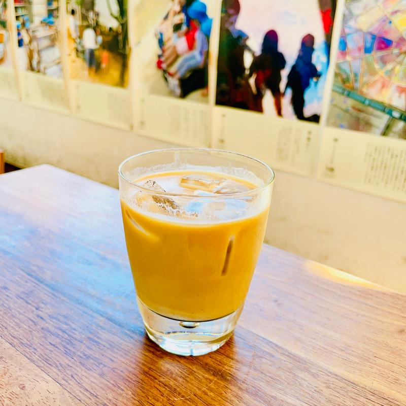 カフェラテ(まちのパーラー)