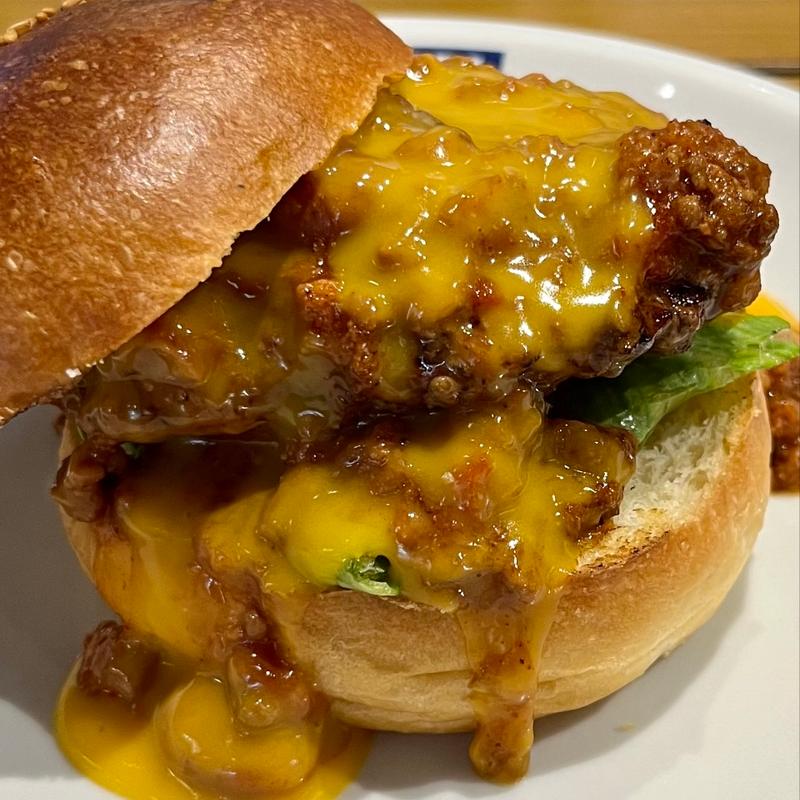 チリビーンズバーガー(Q)(TSUNAMI BOX)