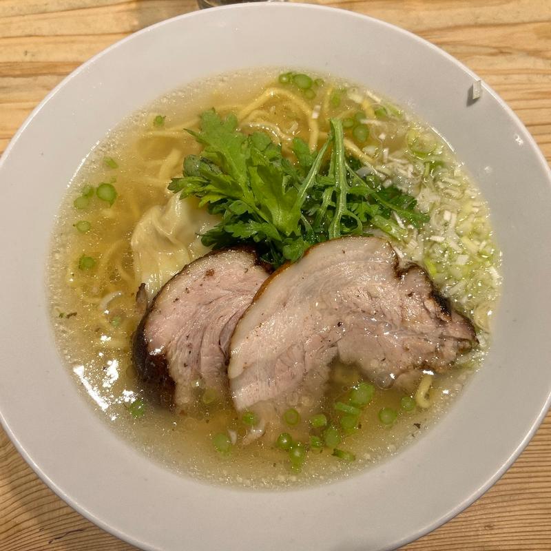 (横濱塩らー麺本丸亭 新橋店)