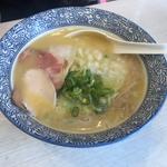 濃厚塩鶏白湯(麺屋カモメ亭)