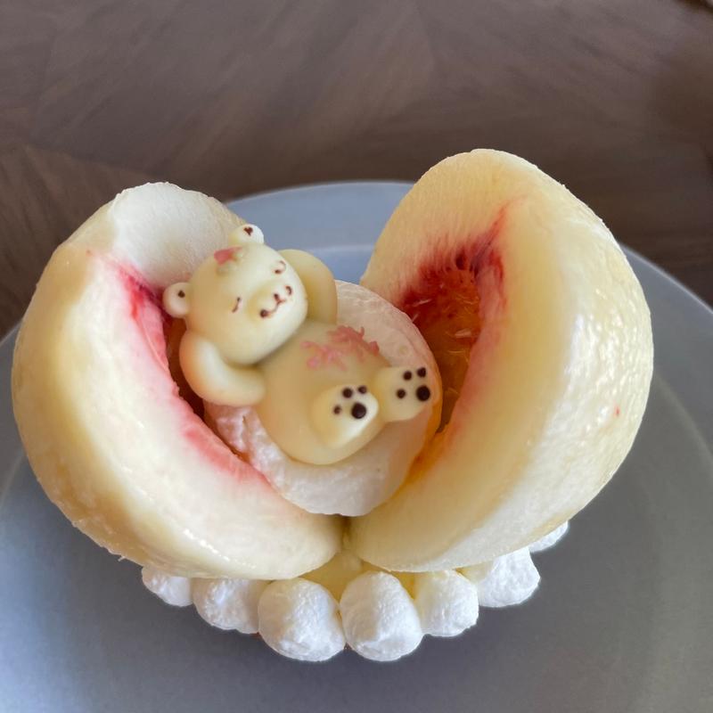 『ぱっか〜ん』桃から出てきたくま太郎(リラックスver)(BAKE)