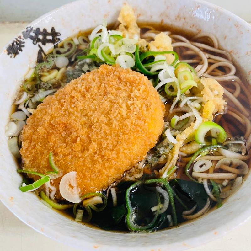 コロッケそば(きぬそば )