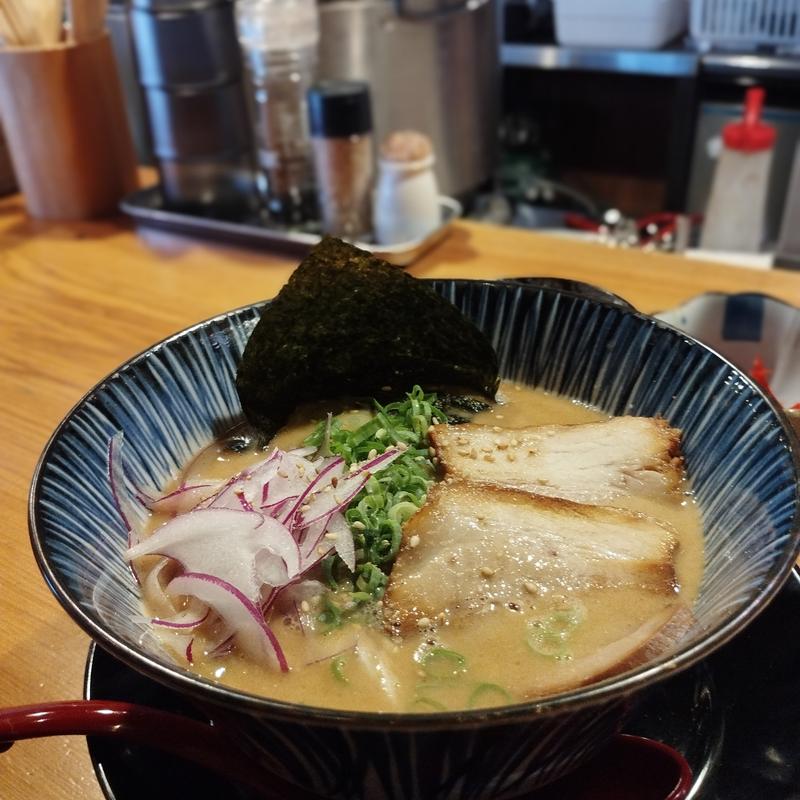 煮干し豚骨ラーメン(麺 dining だいふく)