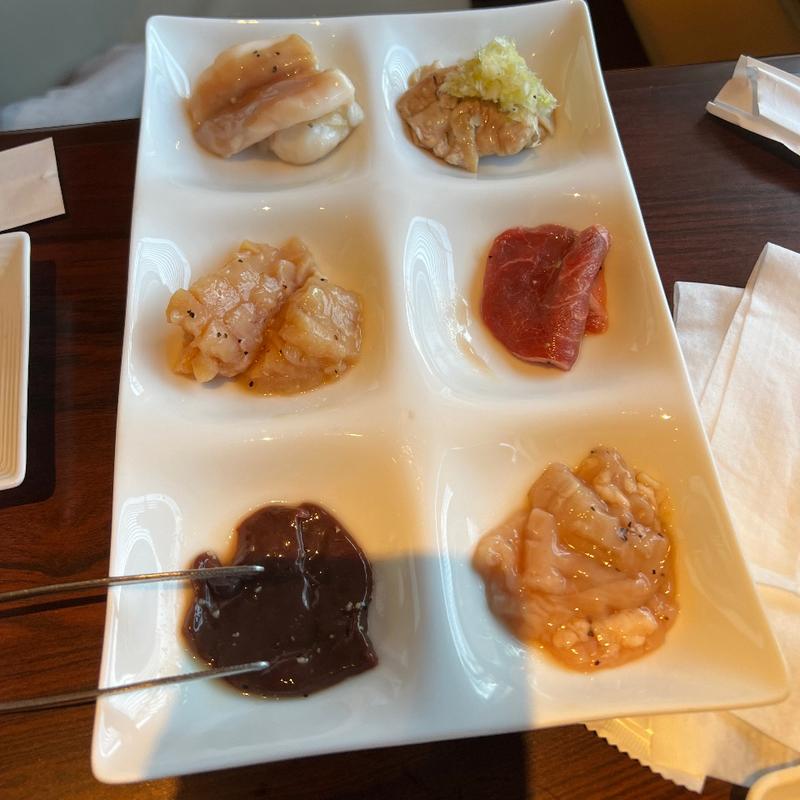 ホルモン6点盛り(セナラ 大宮店)