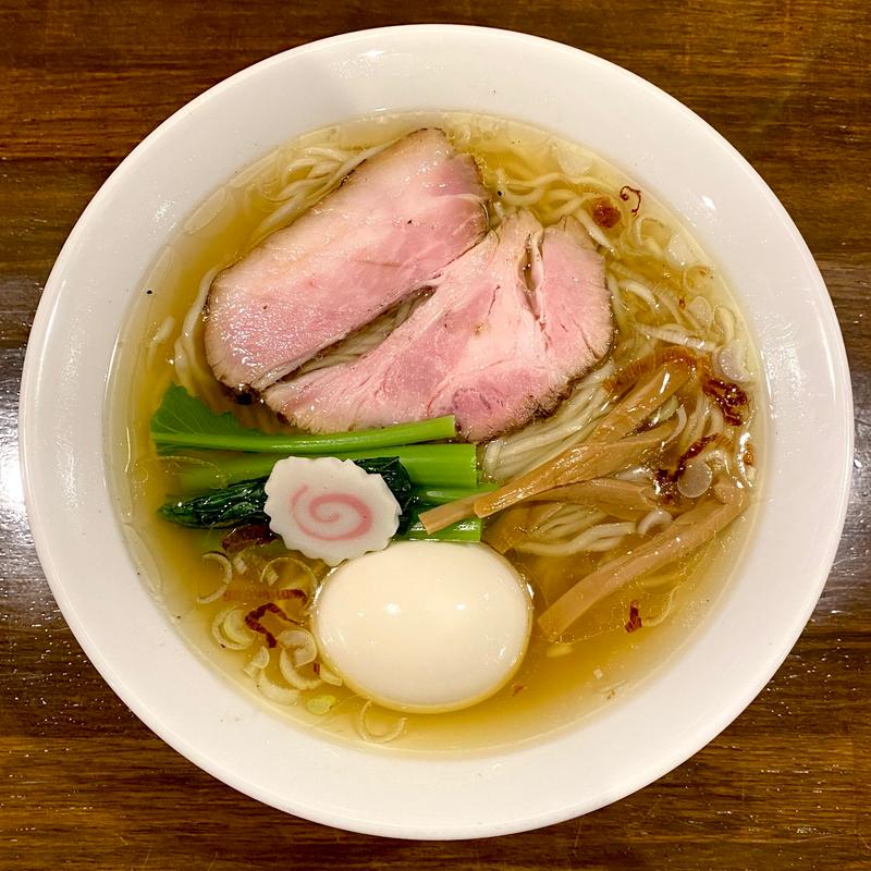 半熟味玉子入り恵那鶏のコンソメ中華そば 旨味潮(Yo-shoku OKADA （ヨウショク オカダ）)