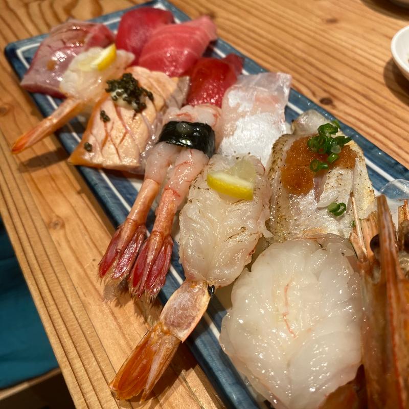 にぎり(すし酒場さしす 西宮北口)