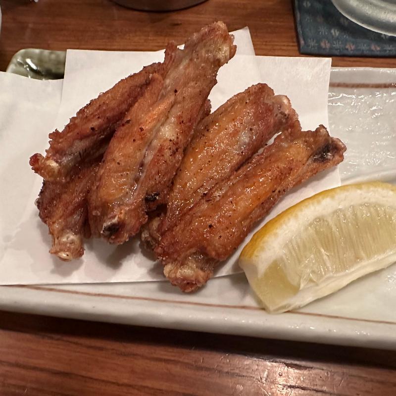 手羽先の唐揚げ(鳥半 本店 )