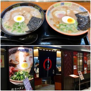 食べくらべセット(大砲ラーメン KITTE博多店)