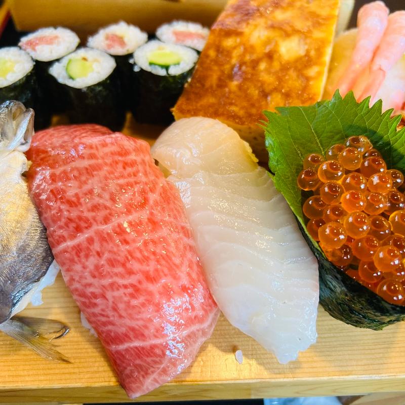 田舎寿司(茂八寿司)