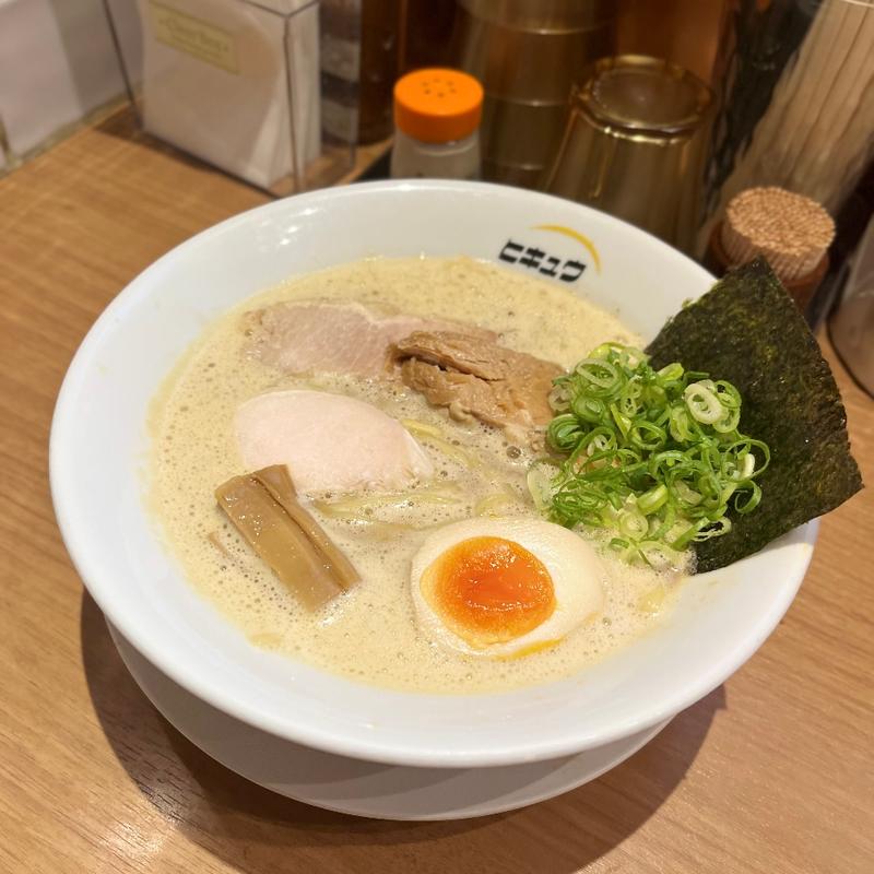 鶏清湯魚介らーめん(麺・ヒキュウ)