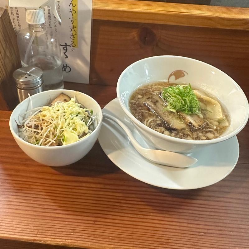 潮ラーメン＋チャーシュー丼(オノミチ潮ラーメン でんやす)