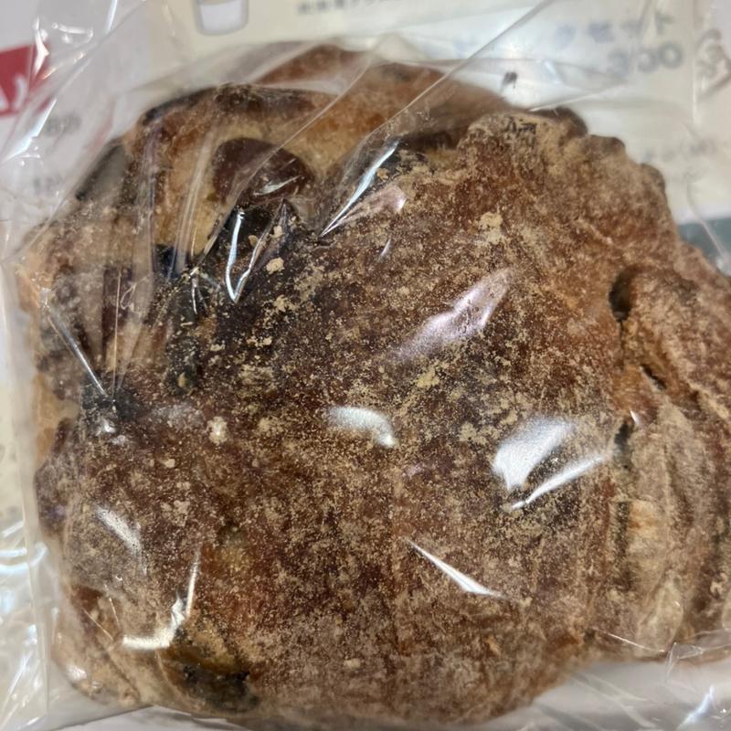 黒豆チャパタ(カフェ＆ベーカリー プラス)