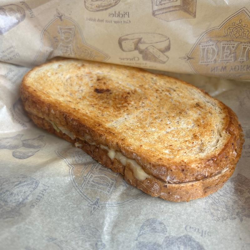 ルーベンホットサンド(ニューヨーク・デリ)