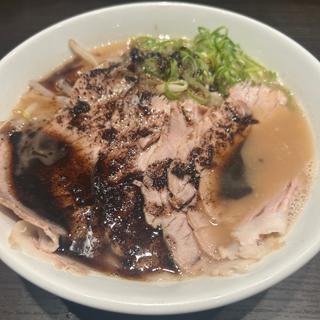 黒マー油チャーシュー麺(俺式 純 東京駅店)