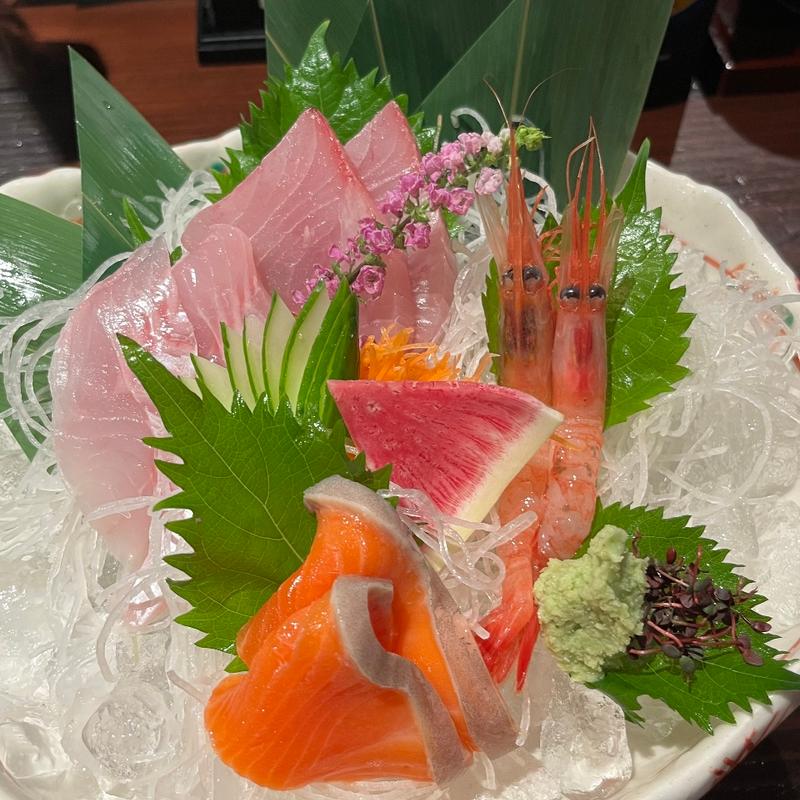 地魚刺身盛り合わせ(葱ぼうず （ねぎぼうず）)