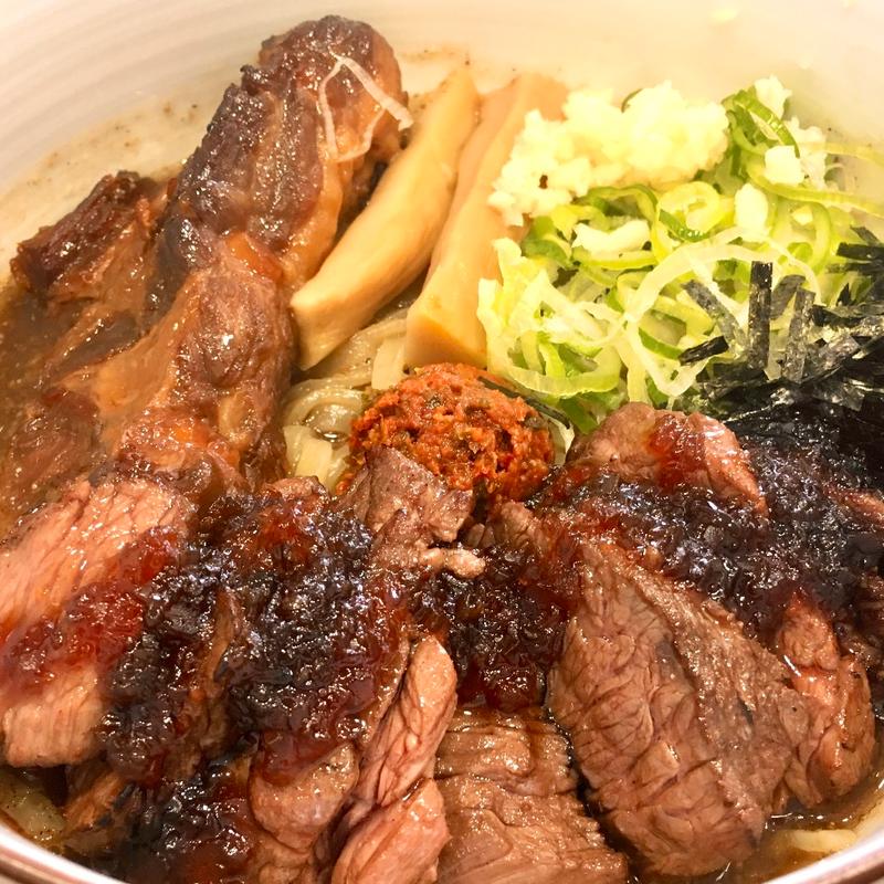 まぜそばちょい辛＋ステーキトッピング(麺屋 又兵衛)