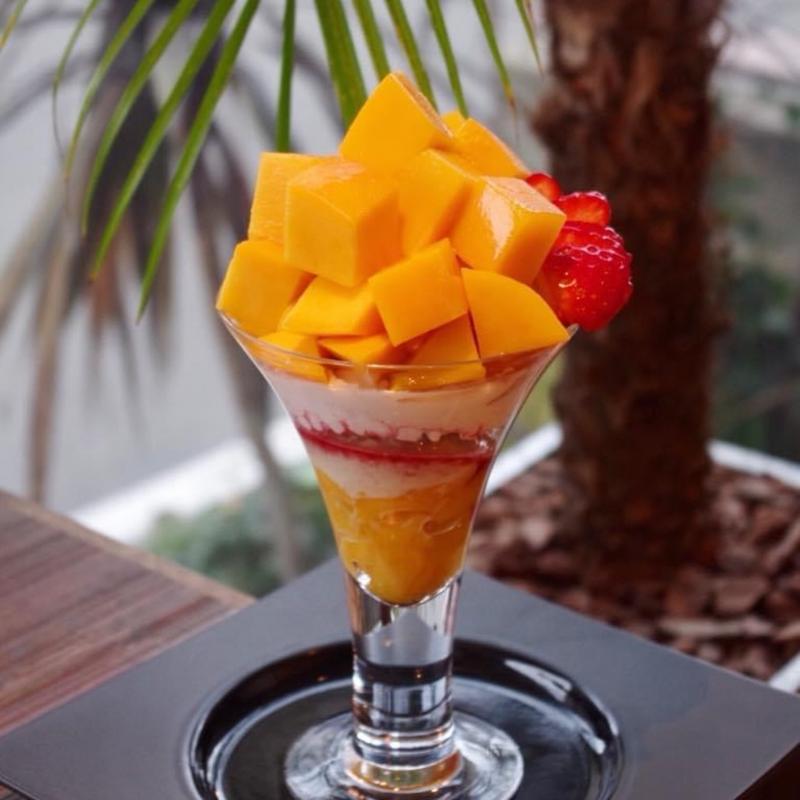 白銀の太陽マンゴーパフェ(プリンス オブ ザ フルーツ)