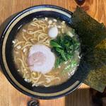 ラーメン(醤油)(横浜家系ラーメン 久留家)