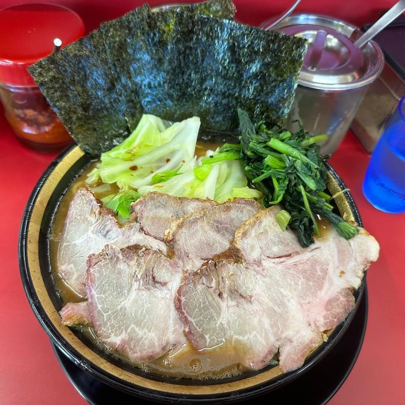 燻煙チャーシュー　中　キャベツ(家系ラーメン王道いしい　市原五井店)