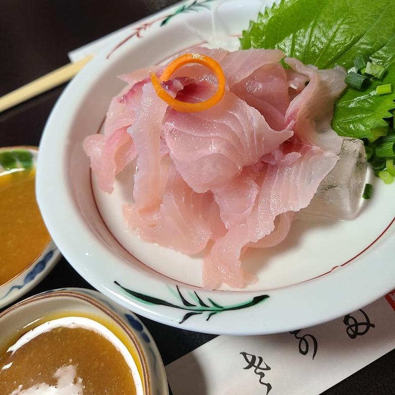 鯉あらい(うなぎ さかた)