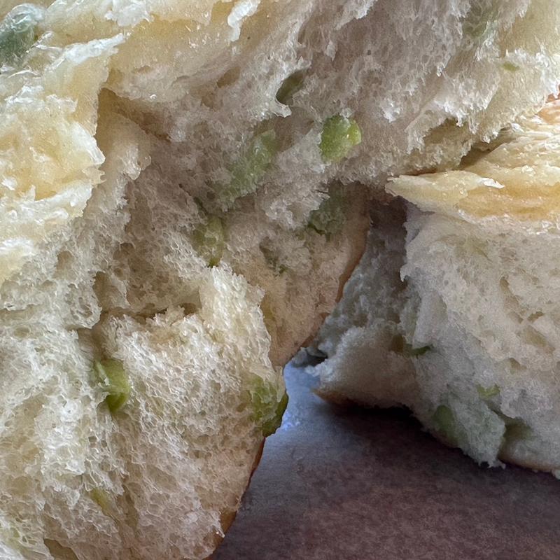 ふわふわ枝豆チーズパン(ハースブラウン 南万騎が原)