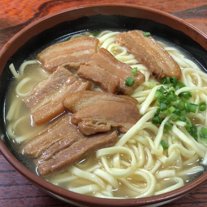 三枚肉そば(沖縄そば うちなーすばヤージ小)