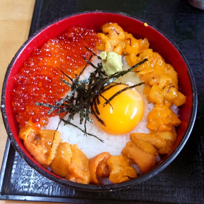 ウニいくら丼(たのし家 )