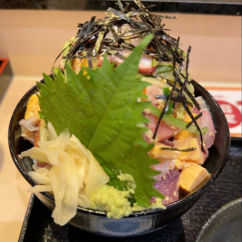 日替丼(めぐみ水産 横浜ポルタ店)