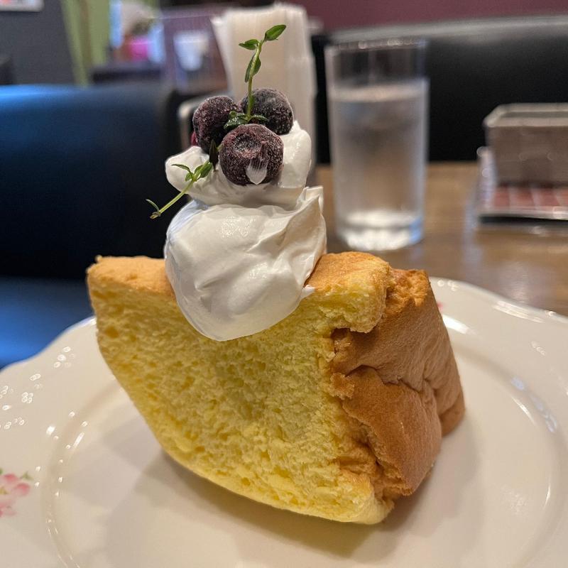 てづくりシフォンケーキ(カフェ パティーナ)