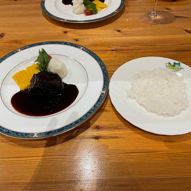 牛頬肉のポートワイン煮込み(ペンション ファニーポケット )