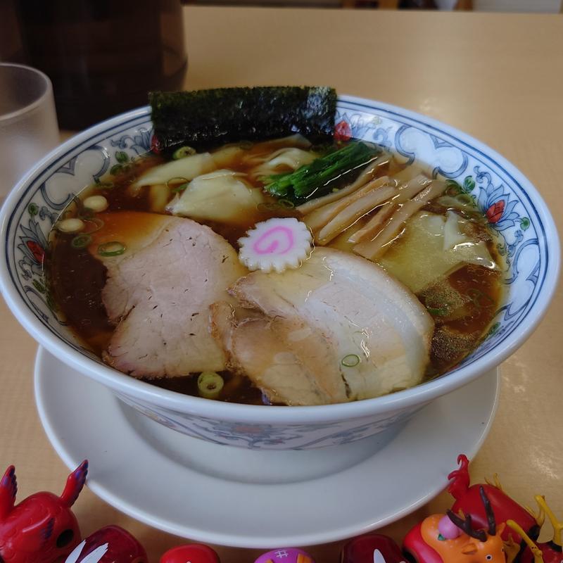 ワンタンめん(中華そば みの八)