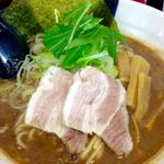 濃厚豚骨しょうゆラーメン(麺屋　むら田 （メンヤムラタ）)