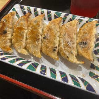 餃子（6個）(山田うどん食堂 さいたま丸ヶ崎店)
