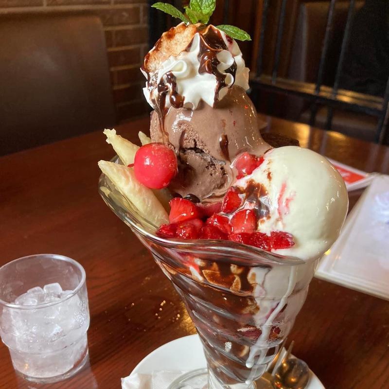 チョコレートパフェ(カントリーレストランスワン)