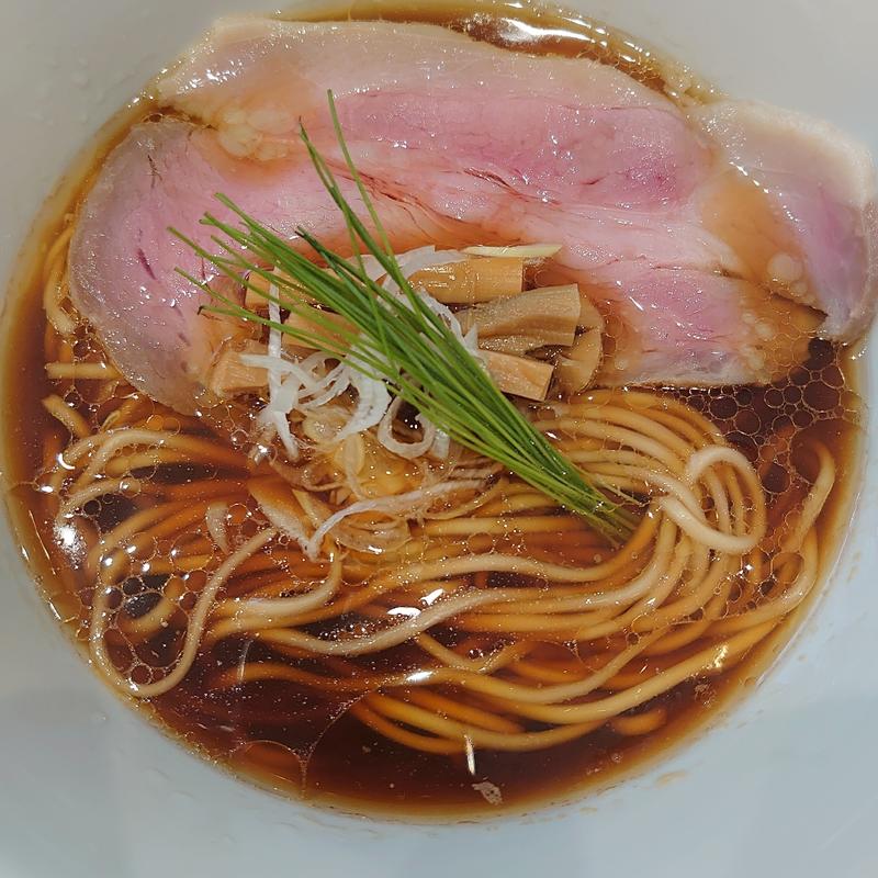 中華蕎麦〈醤油〉並(宍道湖しじみ中華そば琥珀 池袋店)