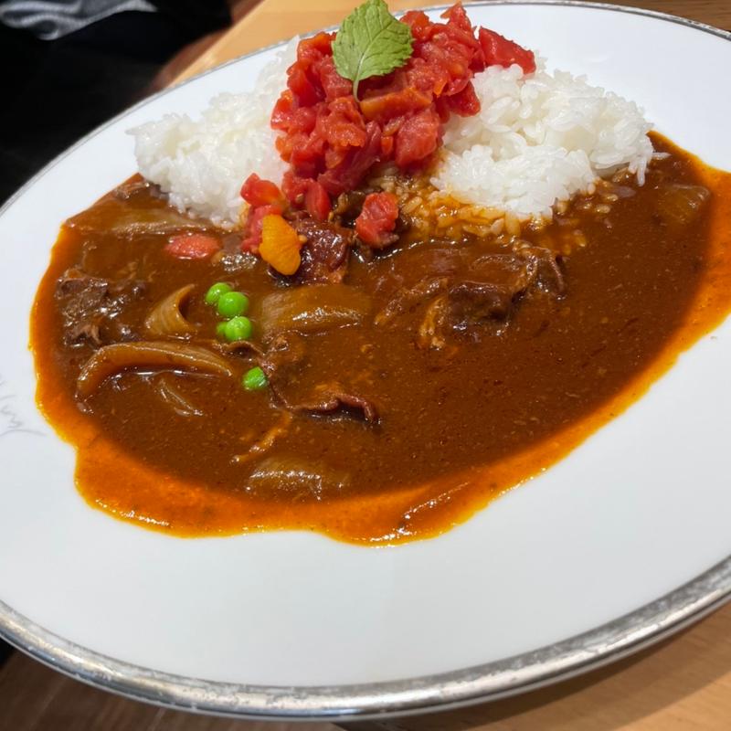 イタリアントマトとハヤシライス(カレーダイニング・サンマルコ)