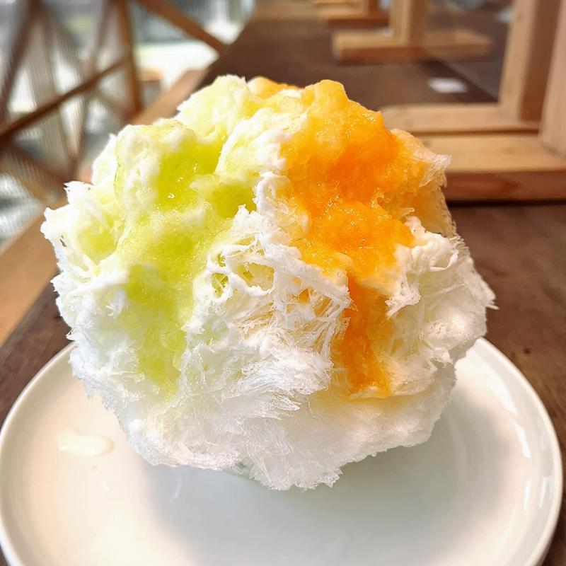 赤メロン青メロンのMIXかき氷(しあわせ かき氷店)