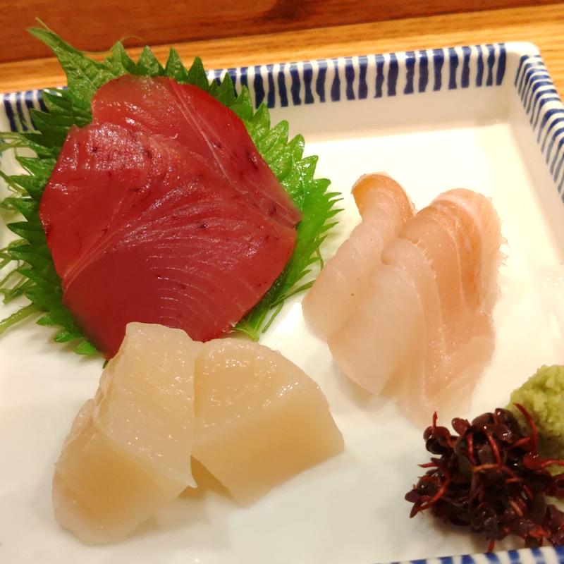 刺身盛り合わせ(にぎりの一歩 )